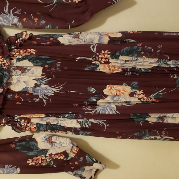 Vici exclusive x fate grape floral mock neck,  pleated dress Small - Picture 4 of 11